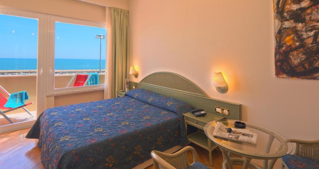 Hotel Scogliera Numana Værelse billede