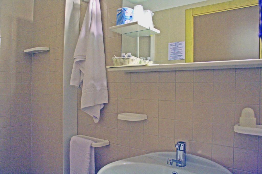 Hotel Scogliera Numana Værelse billede