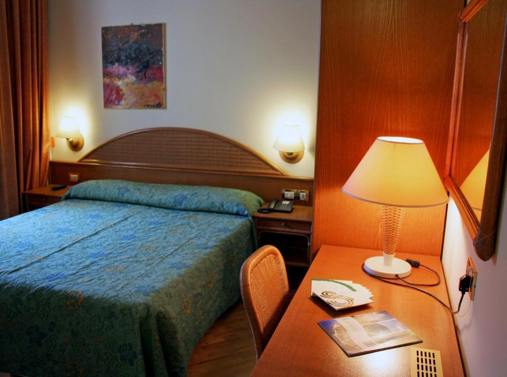Hotel Scogliera Numana Værelse billede