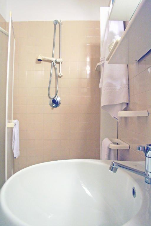 Hotel Scogliera Numana Værelse billede