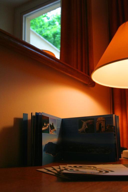 Hotel Scogliera Numana Værelse billede